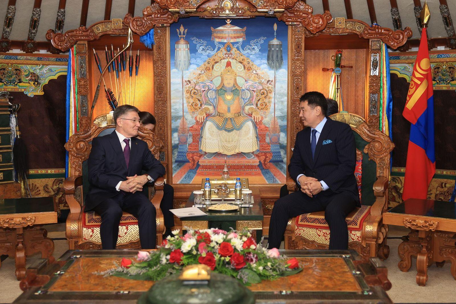 посол россии в мьянме николай листопадов